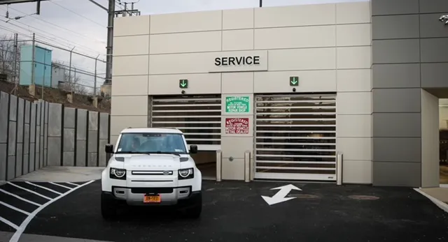 Land Rover New Rochelle Service Center 4