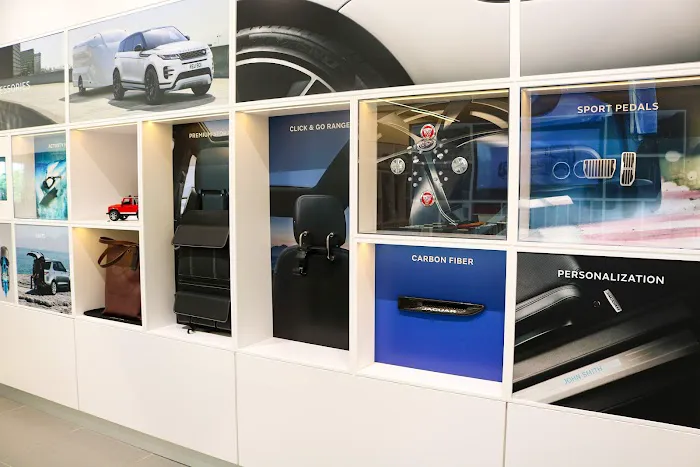 Land Rover New Rochelle Service Center 8