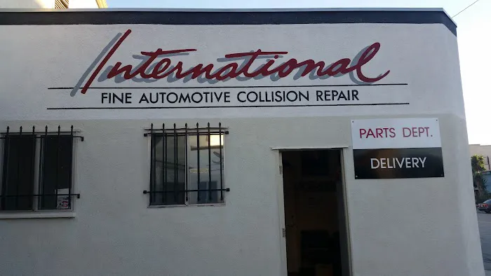 International Auto Collision 2