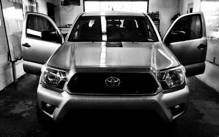 Bos Tint and Sound 8