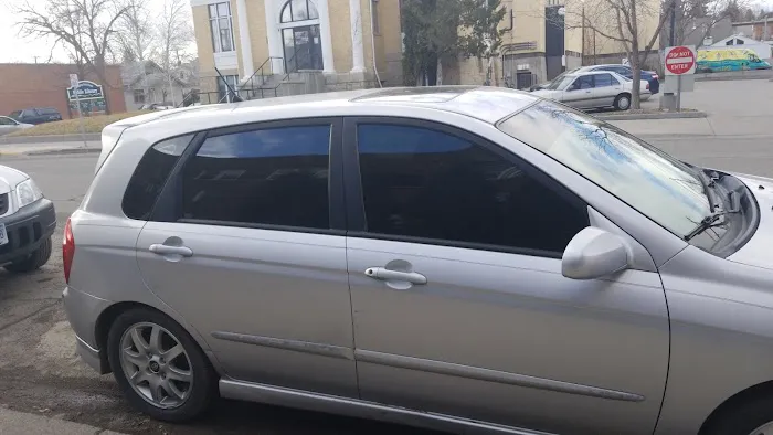 Bos Tint and Sound 1