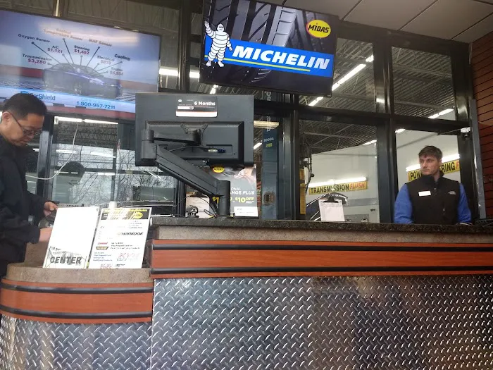 Midas 8