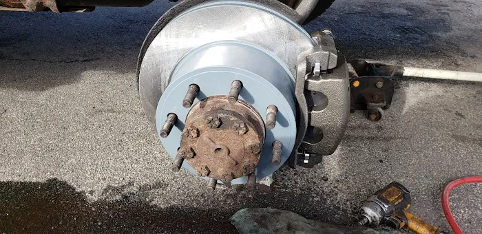 Strong Street Auto 0