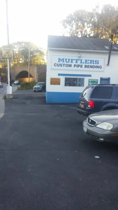 Broadway Service & Carwash Todd 0