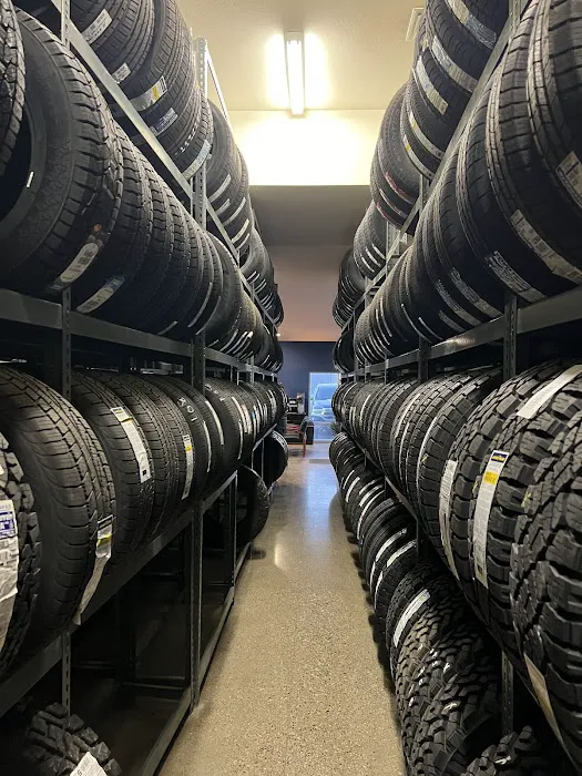 Interwest Tire Point S 8