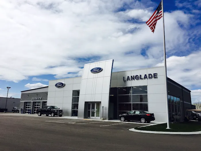 Langlade Ford 8