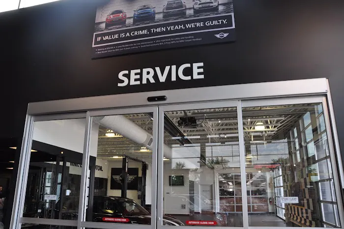 Bill Jacobs MINI Service & Parts Center 5
