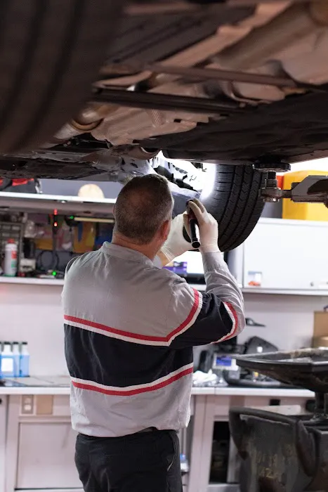 Bill Jacobs MINI Service & Parts Center 7