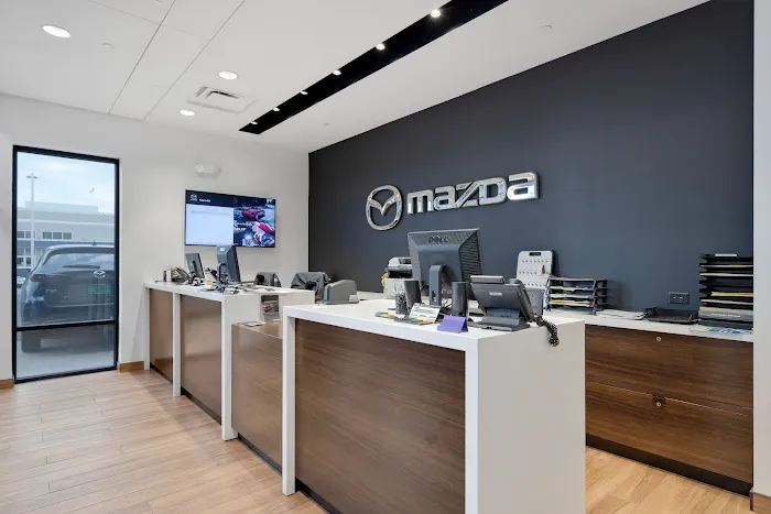 Napleton Mazda of Naperville Service 3