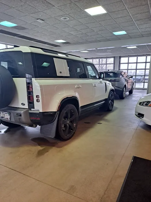 Land Rover Naperville Service 8