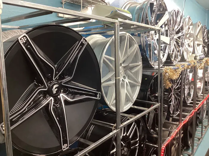 Quint Tires & Wheels 5