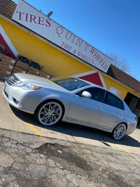 Quint Tires & Wheels 6