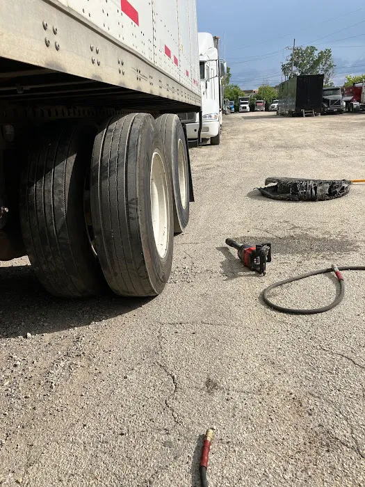 HBMS Road Service ( Semi / Box Trucks and Trailers ) 0