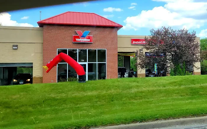 Valvoline Instant Oil Change 8