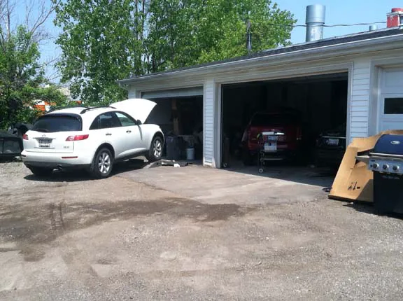 Bloomberg Auto Body 6