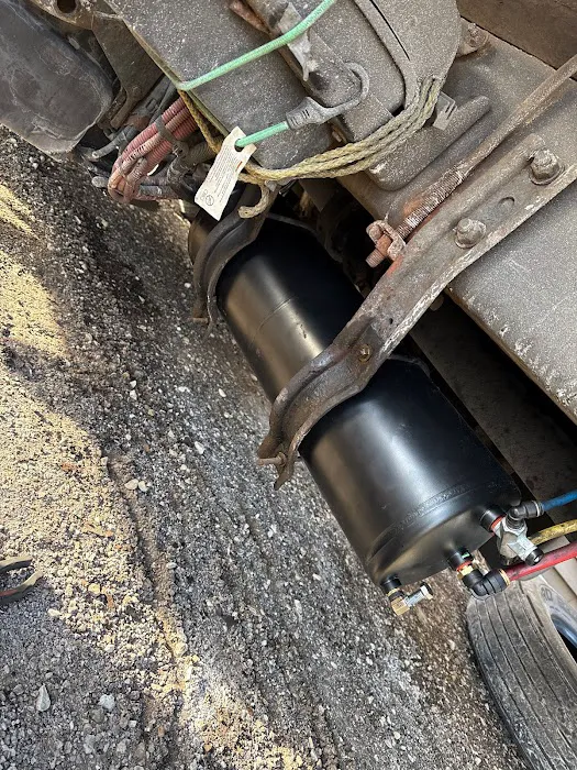 MG Truck and Trailer Repair and Road Service 7
