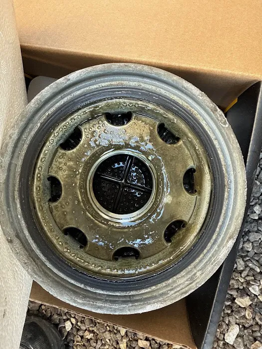 MG Truck and Trailer Repair and Road Service 2