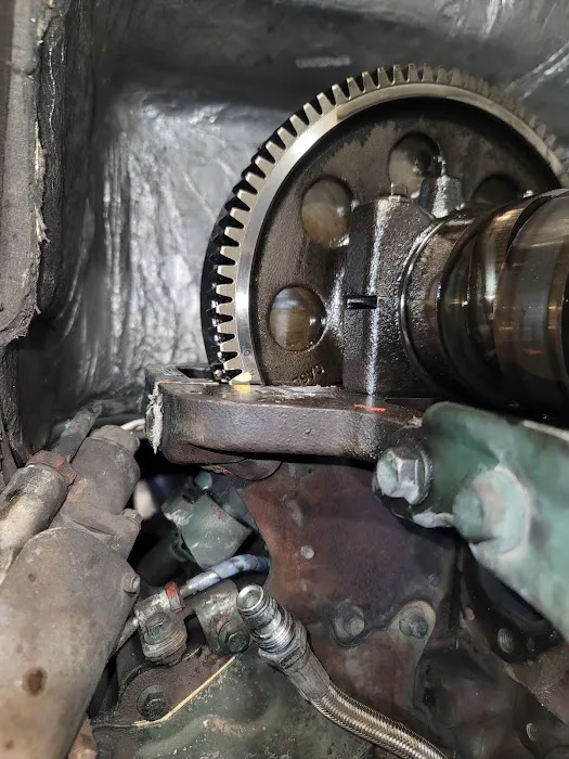 Mobile Truck Repair Road Service 4
