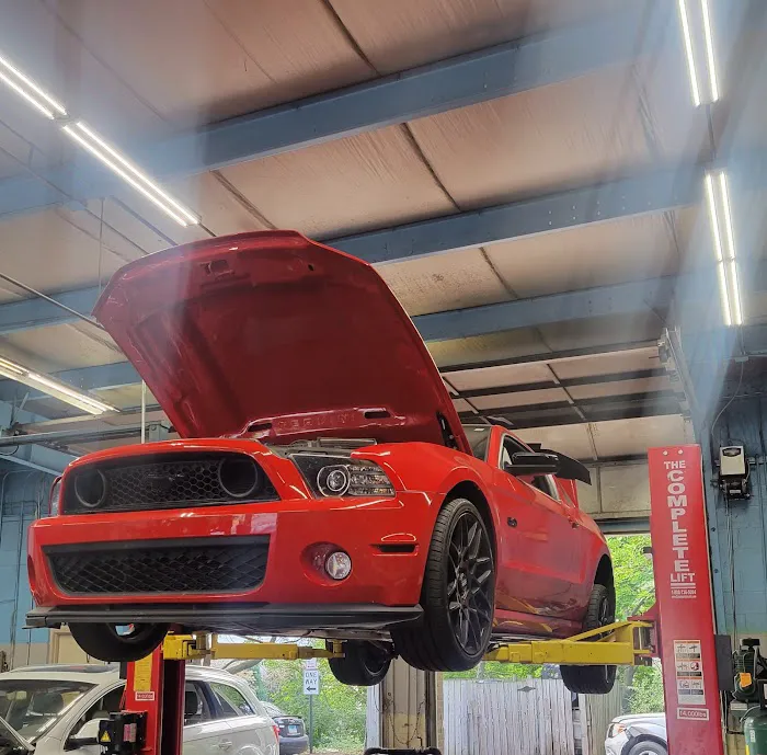 INTERNATIONAL AUTO CARE AND MUFFLER Schumbung Wise IL 8