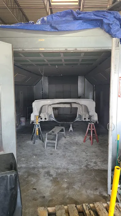 Husky Truck Repair 4