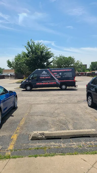 Husky Truck Repair 5
