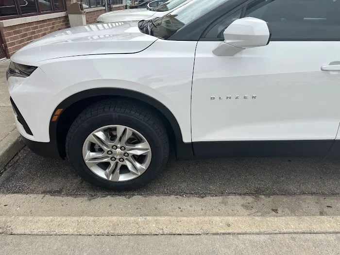 Contours Auto Body LLC 1