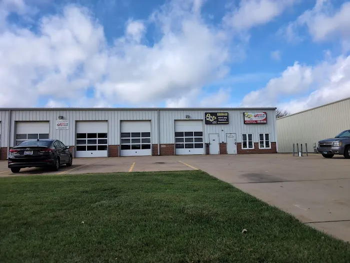 DJ's Auto & Truck Inc 3