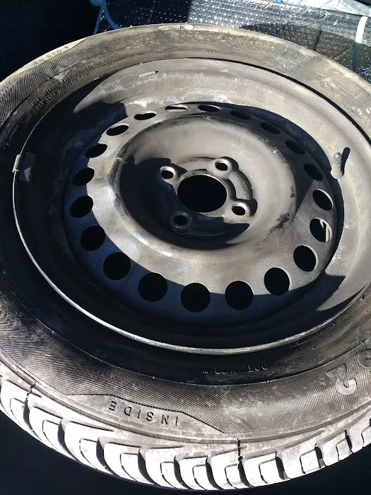 Herrera Tires & Wheels 4