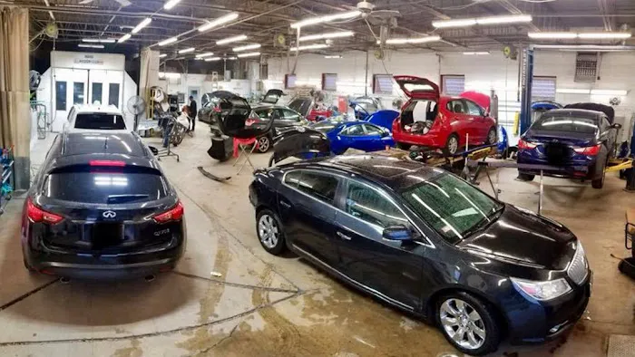 Collision Service Center 6