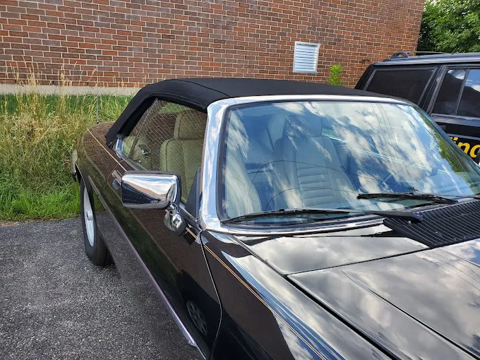 Bella Auto Interiors & Convertible Top Repair 5