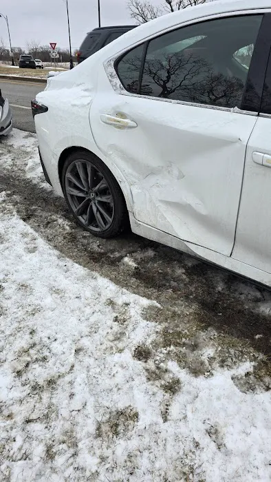 Schaumburg Auto Body 4