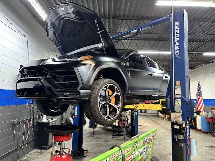 Chicago Auto Center 6