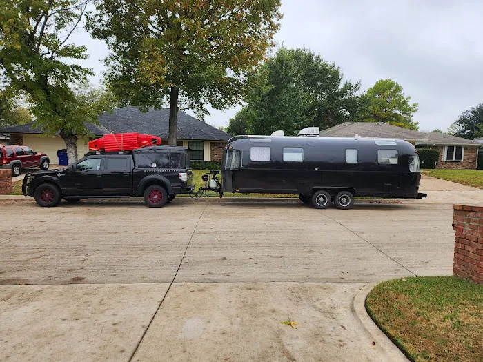 Lund Auto and Truck 1