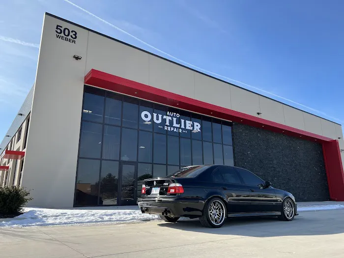 Outlier Auto Repair 2