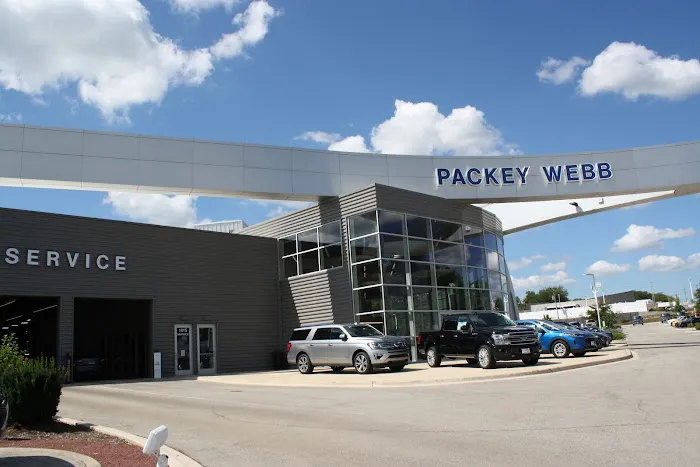 Ford Service Center - Packey Webb Ford Service 2