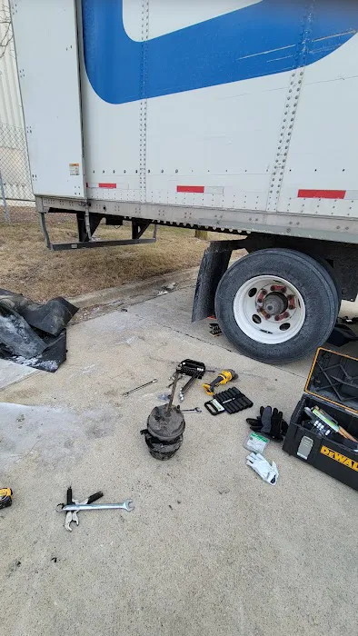 Duke Mobile Truck and Trailer Service 2