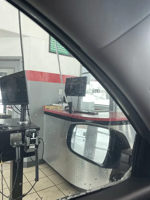 Valvoline Instant Oil Change 4