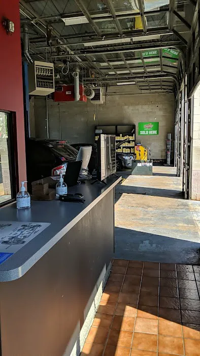 MY TECH AUTO Woodridge Quick Lube and Auto Repair 6