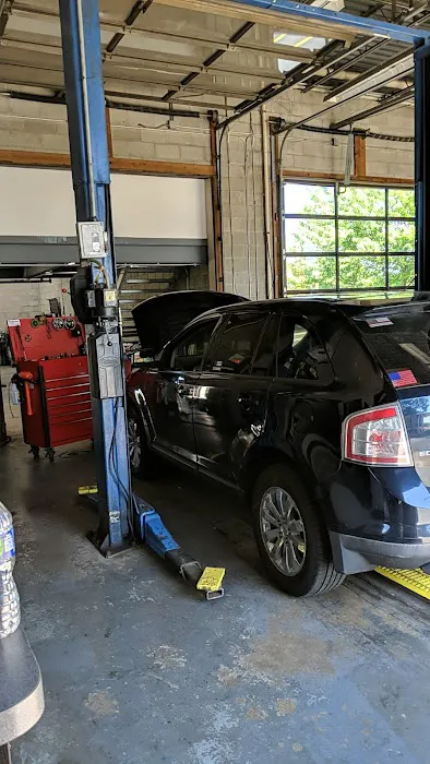 MY TECH AUTO Woodridge Quick Lube and Auto Repair 2