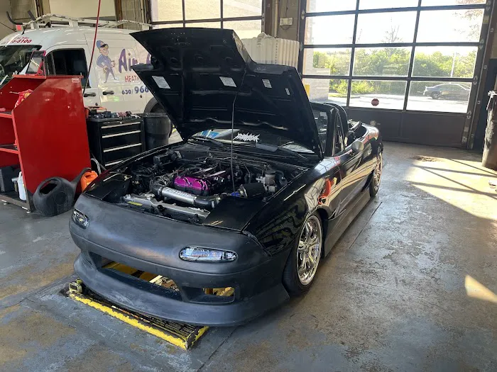 MY TECH AUTO Woodridge Quick Lube and Auto Repair 3