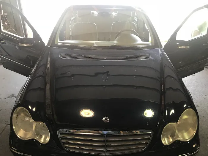 Lincoln Auto Glass 1