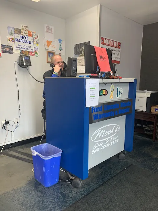 Quick Lane at Mock's Ford Sales 4