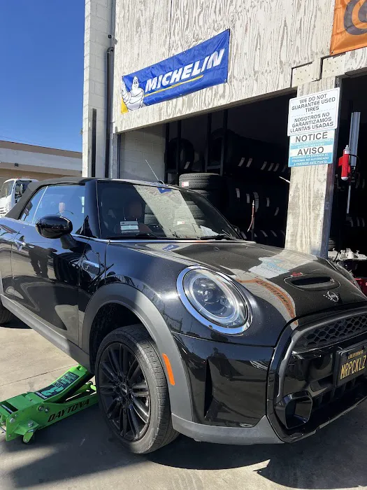 Alexander Complete tires 4