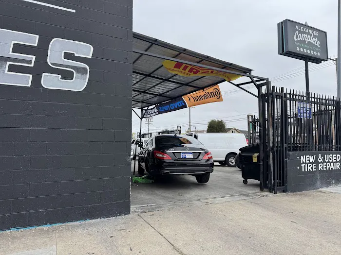 Alexander Complete tires 3