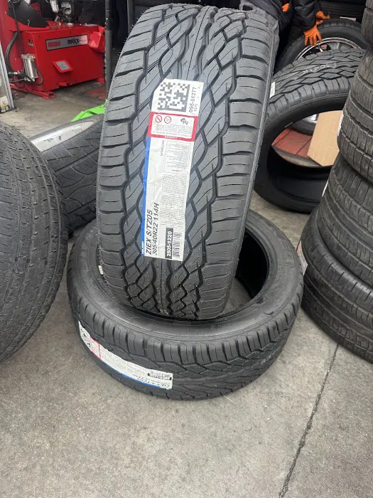 Alexander Complete tires 8
