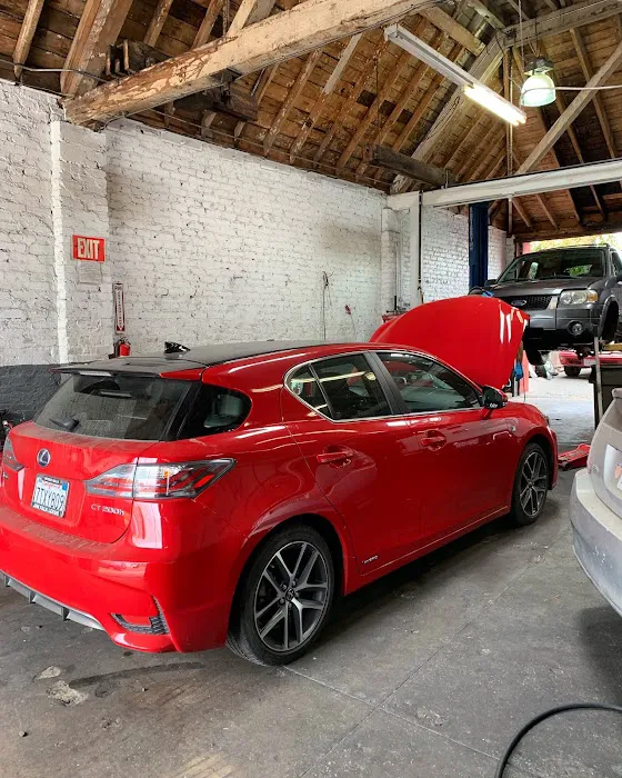 YotaWorxs Prius Specialist 7