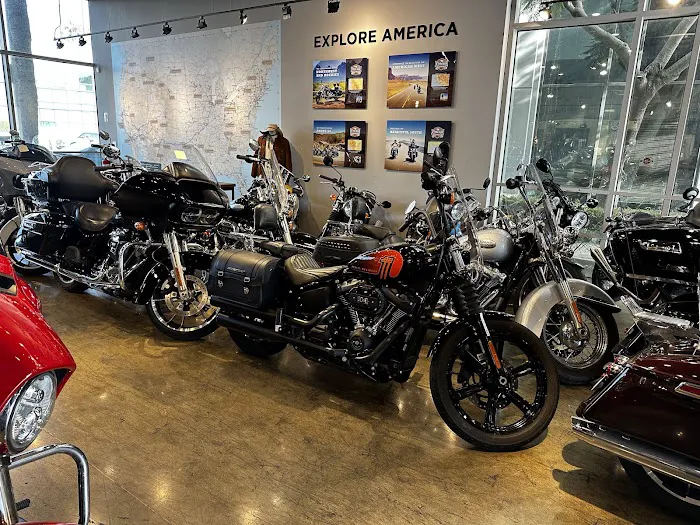 EagleRider Motorcycle Parts and Apparel 5