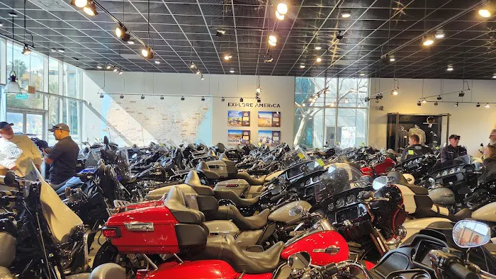EagleRider Motorcycle Parts and Apparel 8