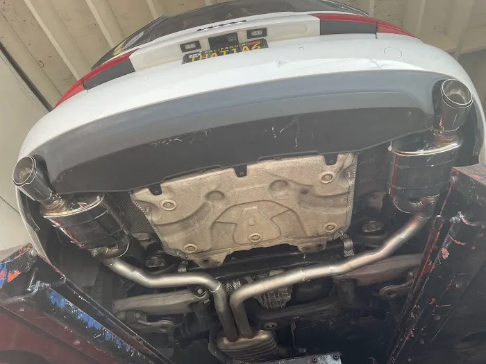 Custom Muffler and Brakes 3