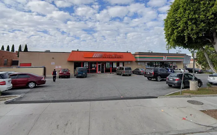 AutoZone Auto Parts 1
